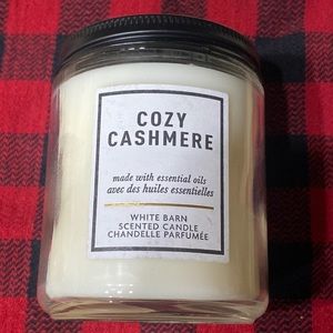 BBW Cozy Cashmere One Wick Candle